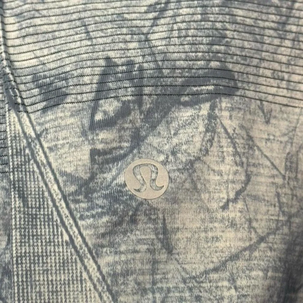 Lululemon Ebb To Train Women’s Leggings Marbled Size 6 Yoga Pilates Workout - Picture 4 of 4